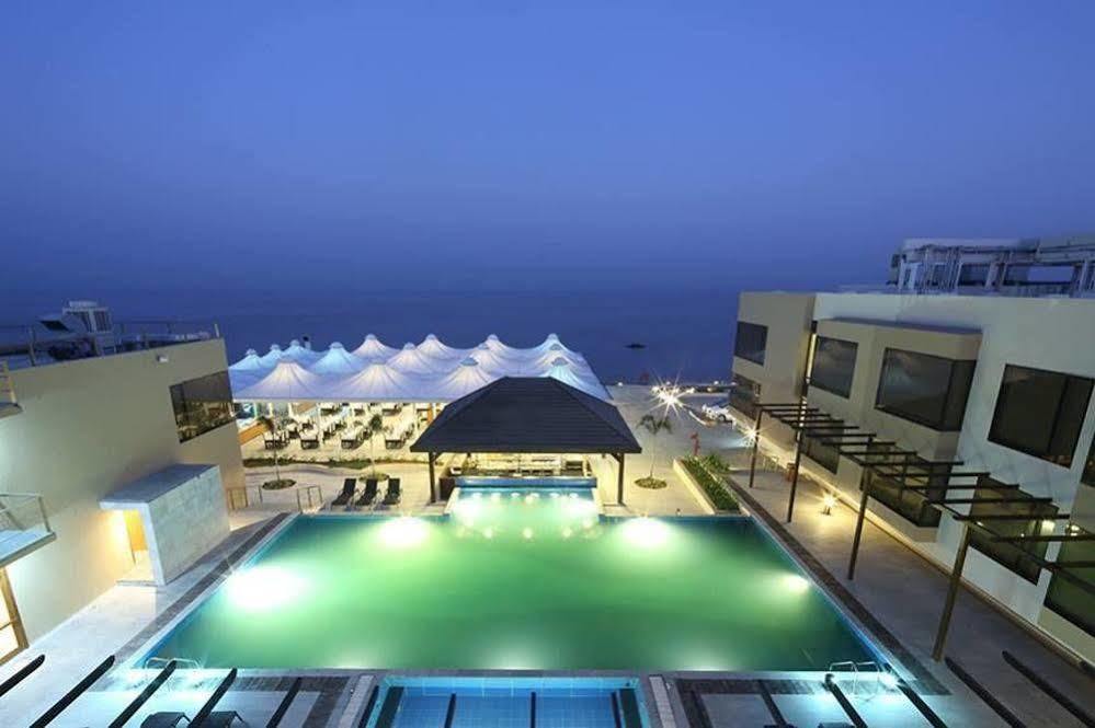 The Gold Beach Resort Damão Exterior foto