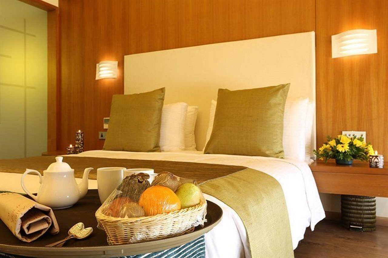 The Gold Beach Resort Damão Exterior foto
